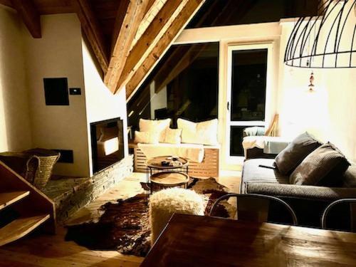 Muntanyo Luxury Lodge Con Sauna, Parking Y Guardaesquis En Ruda Tredos Exterior photo