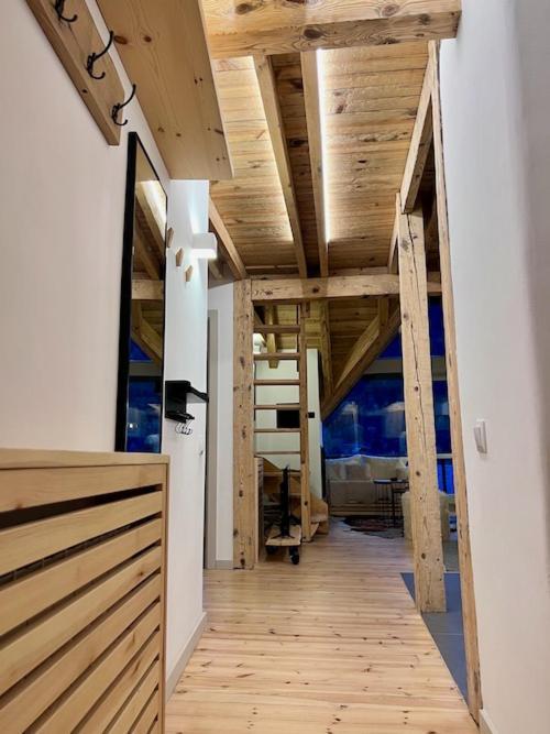 Muntanyo Luxury Lodge Con Sauna, Parking Y Guardaesquis En Ruda Tredos Exterior photo