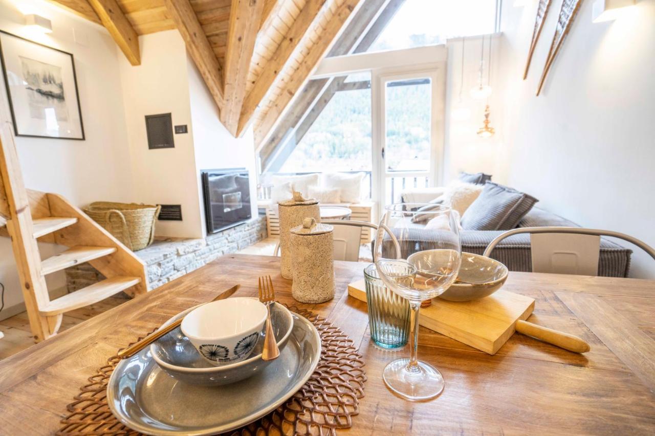 Muntanyo Luxury Lodge Con Sauna, Parking Y Guardaesquis En Ruda Tredos Exterior photo